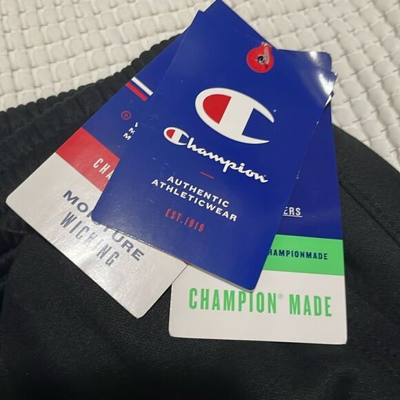 NWT- Champion - men’s 2XL. Game Day Jogger - Picture 6 of 10